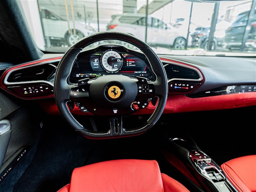 Ferrari 296 GTB Coupé/Deportivo 2023