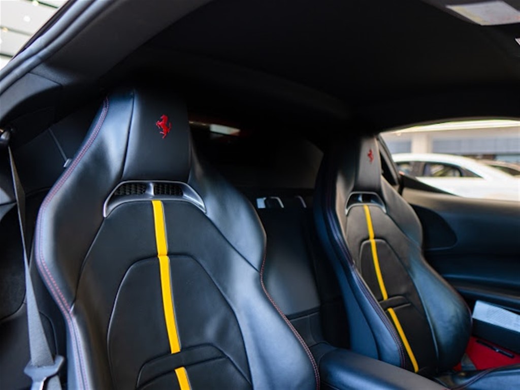 Ferrari SF90 Stradale Coupé/Deportivo 2022