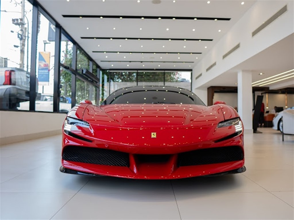 Ferrari SF90 Stradale Coupé/Deportivo 2022