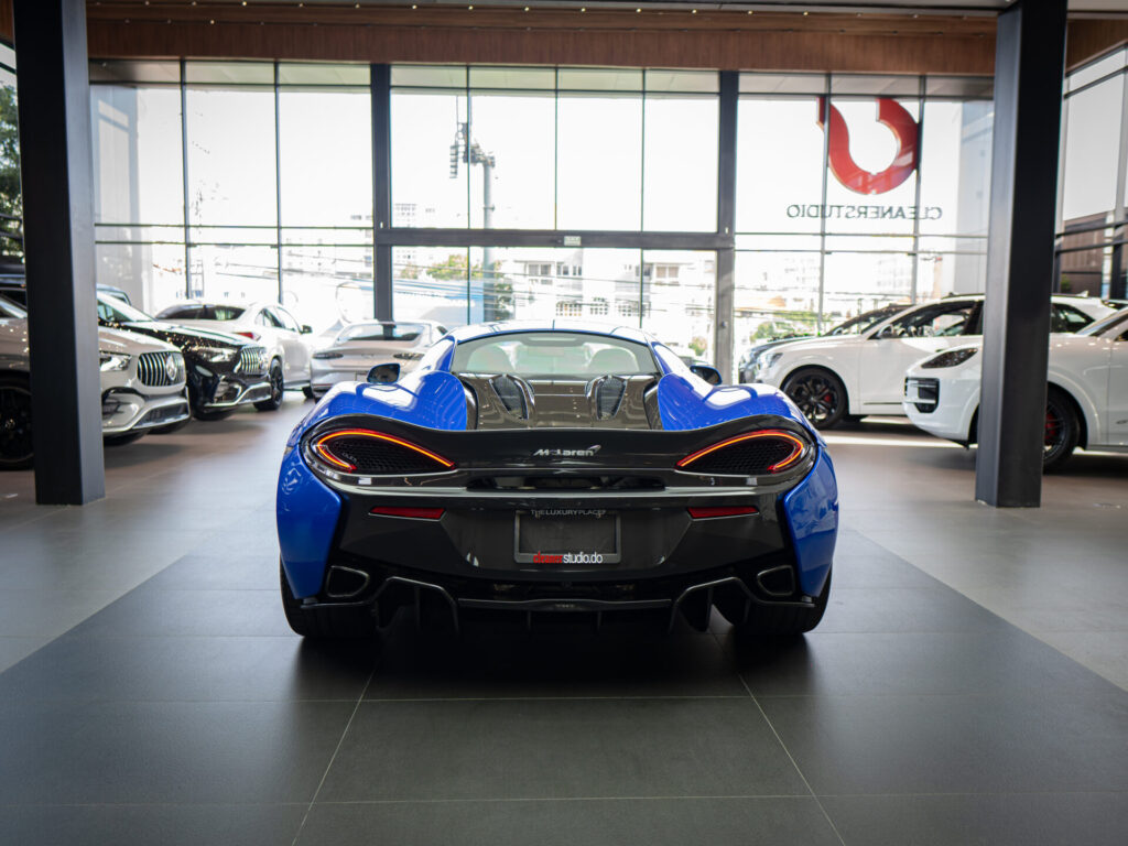 McLaren 570 Coupe 2019