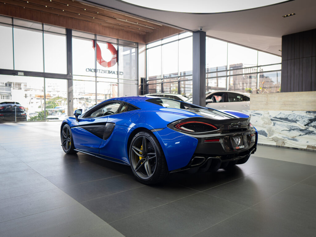 McLaren 570 Coupe 2019