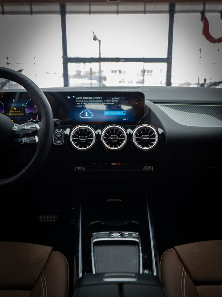 Mercedes-Benz Clase GLA Jeep 2024