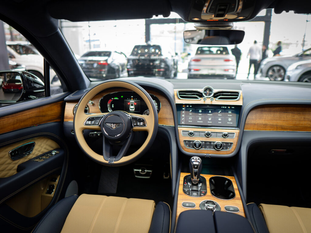 Bentley Bentayga SUV 2025