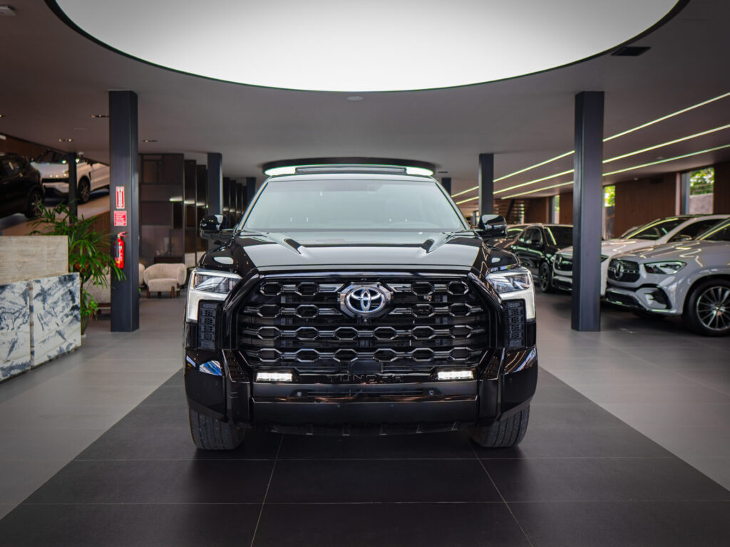 Toyota Tundra Camioneta 2023