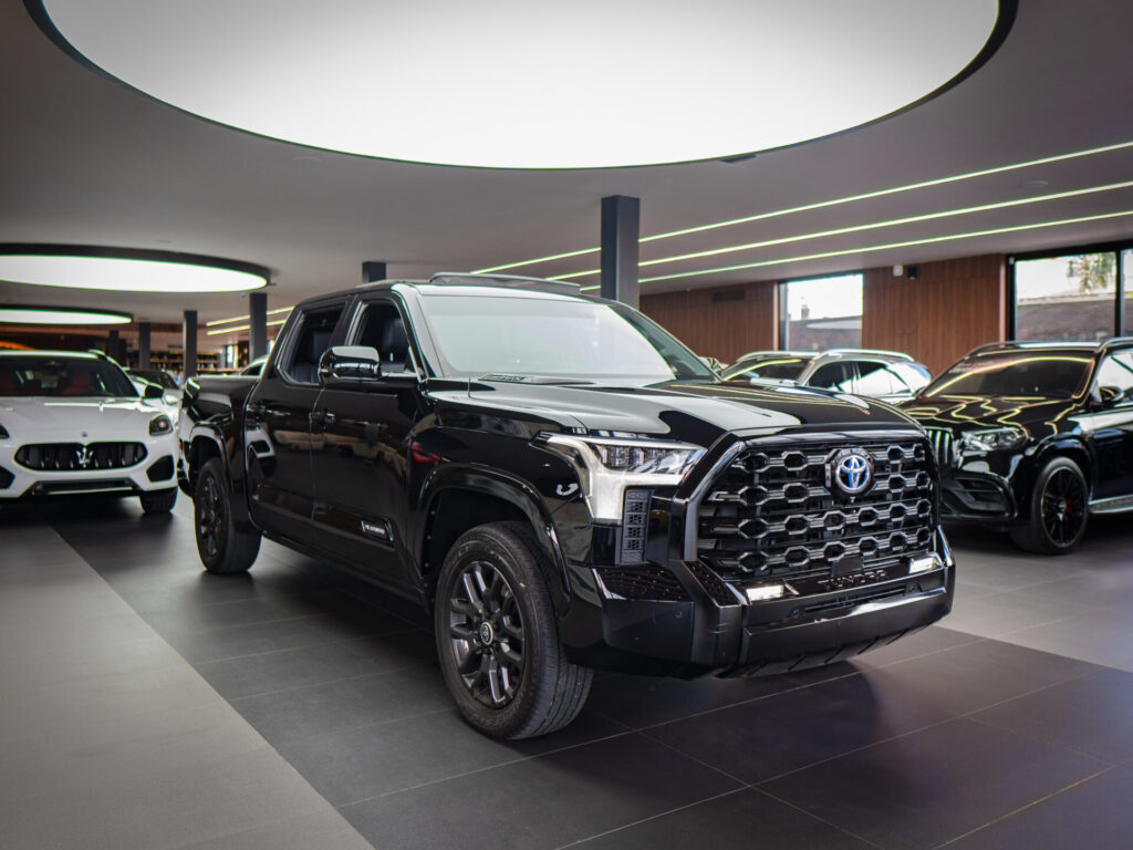 Toyota Tundra Camioneta 2023