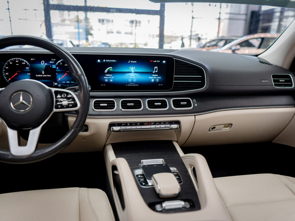 Mercedes-Benz GLS SUV 2020