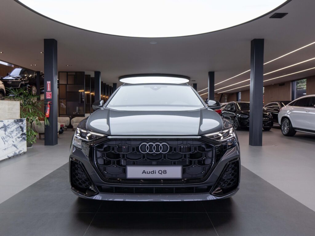 Audi Q8 Jeep 2025