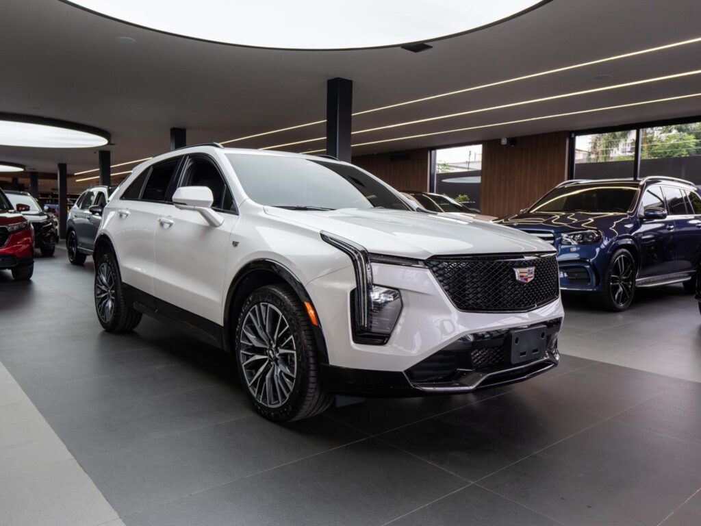 Cadillac xt4 Furgoneta 2025