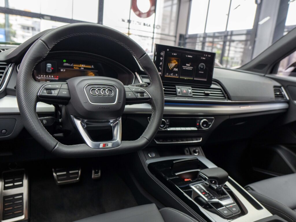 Audi Q5 Jeep 2024