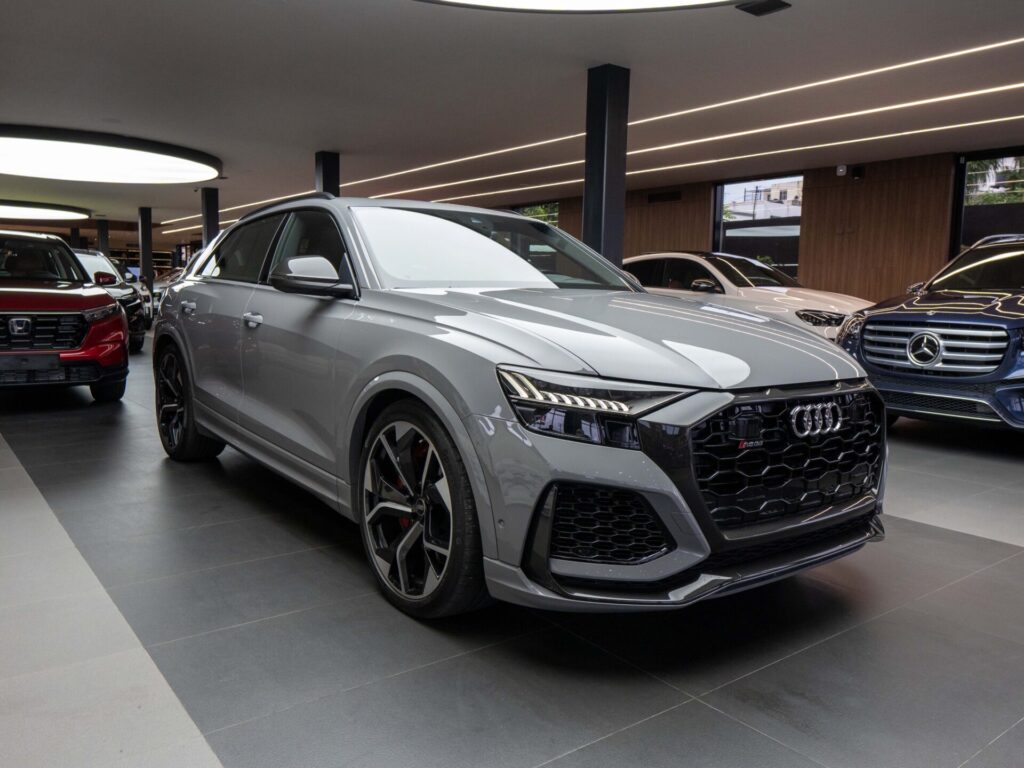 Audi RS Q8 SUV 2023