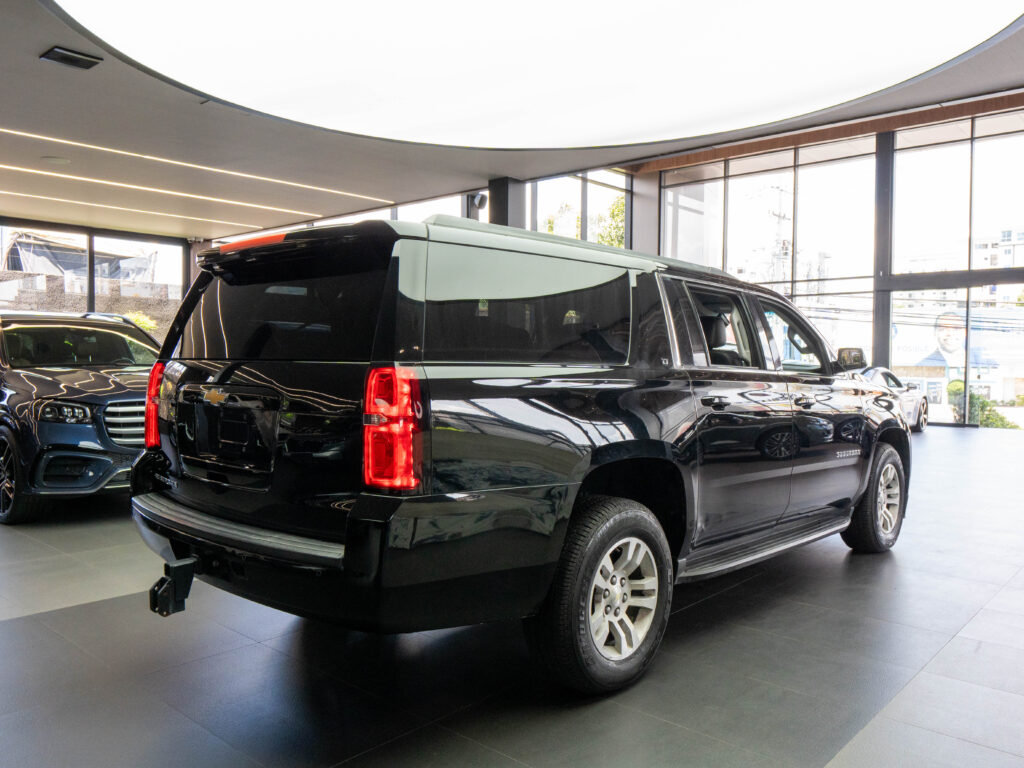 Chevrolet Suburban LT Jeep 2017