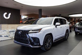 Lexus LX 2023
