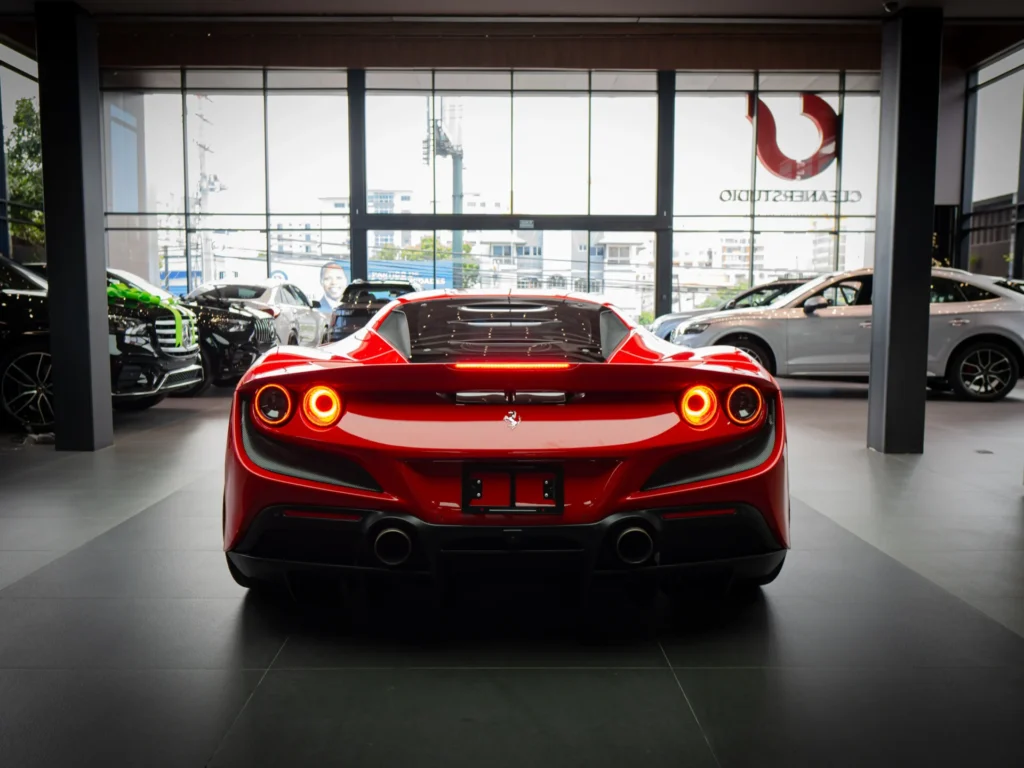 Ferrari F8 2020