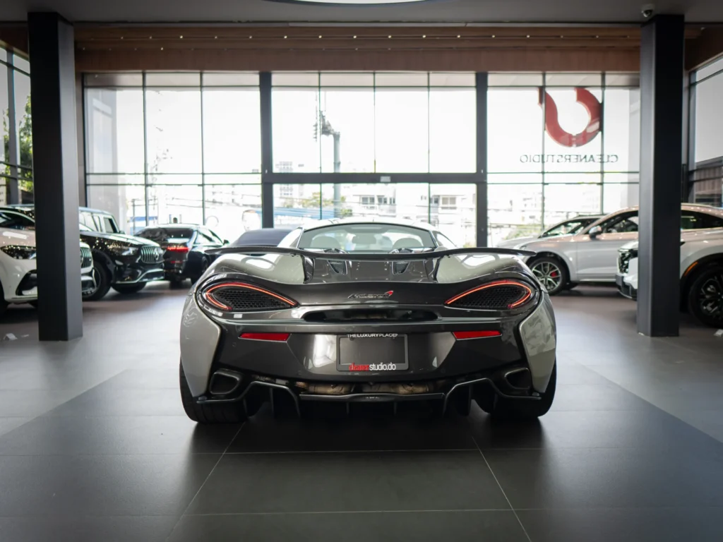 McLaren 570 2016