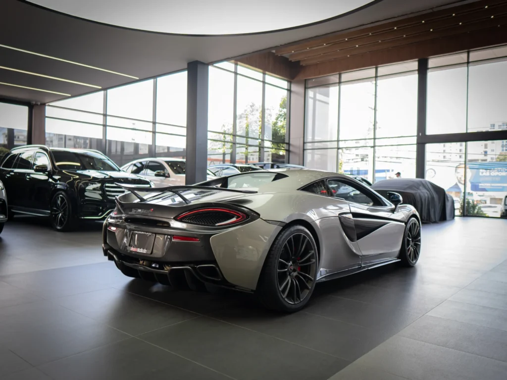 McLaren 570 2016