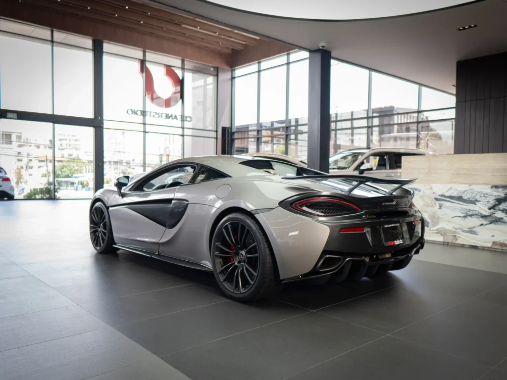 McLaren 570 2016