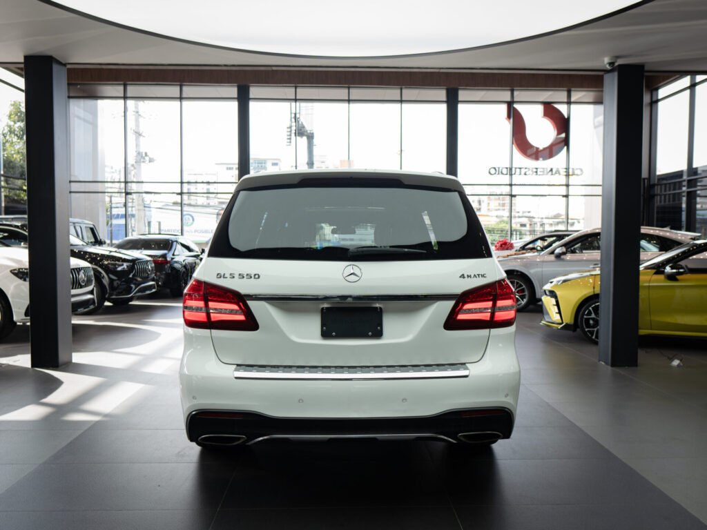 Mercedes-Benz GLS SUV 2017