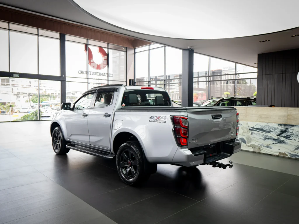 Isuzu DMAX 2025