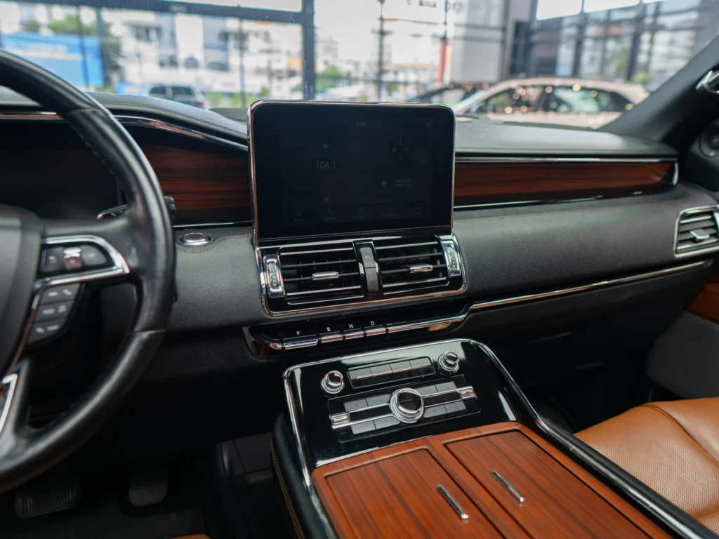 Lincoln Navigator 2020