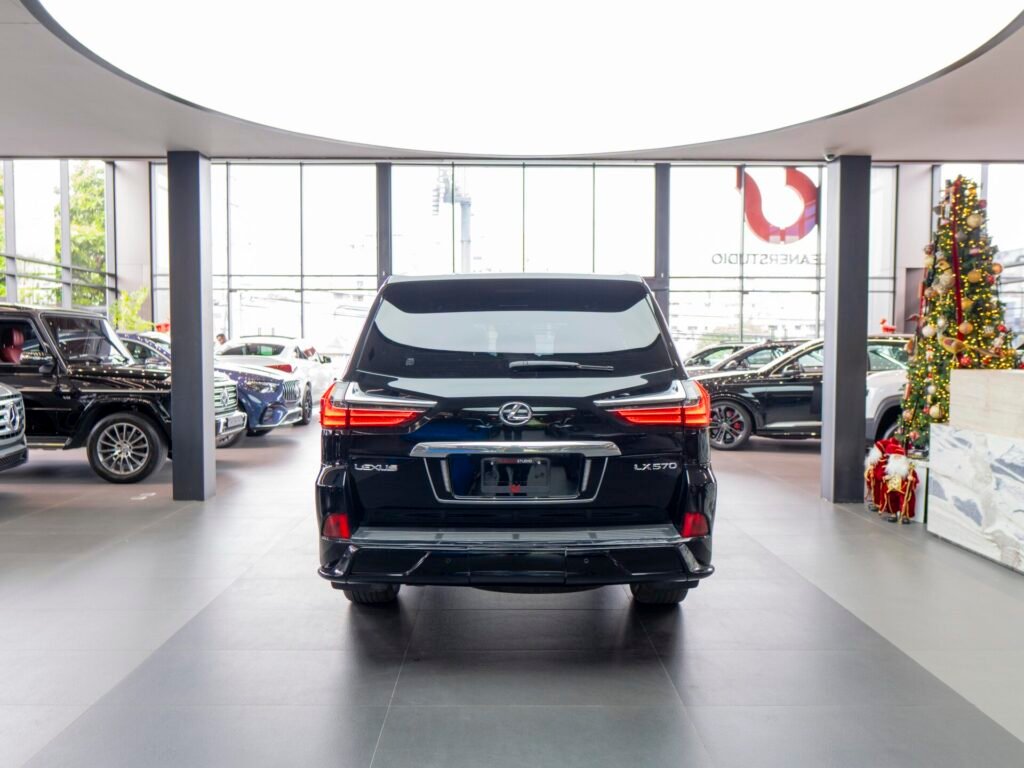 Lexus LX 2019