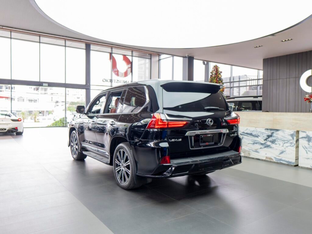 Lexus LX 2019