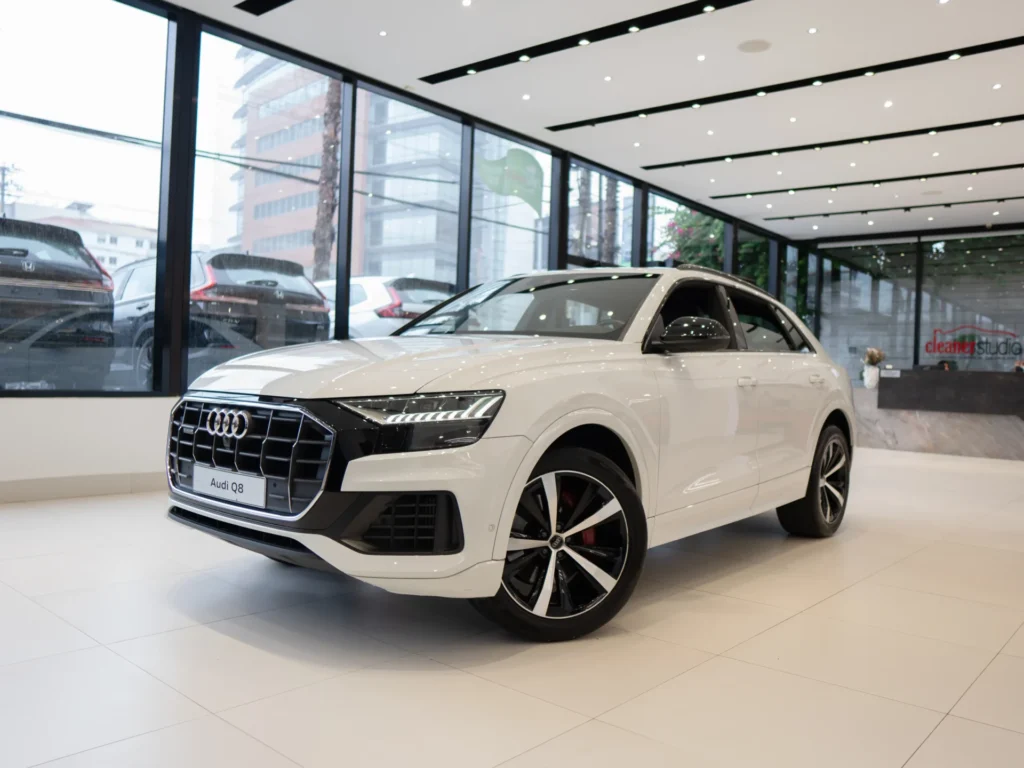 Audi Q8 2020