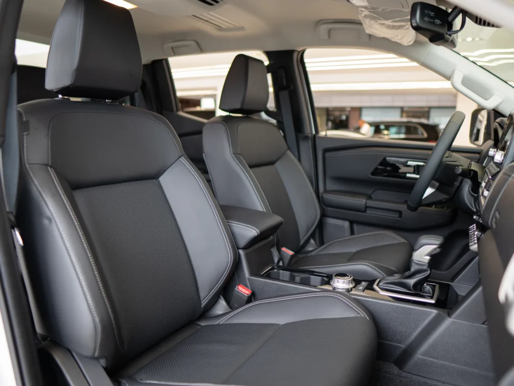 Mitsubishi Motors L 200 2025