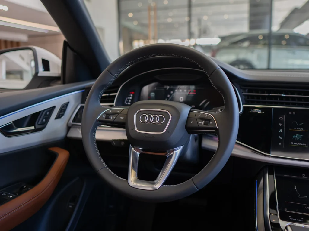 Audi Q8 2025