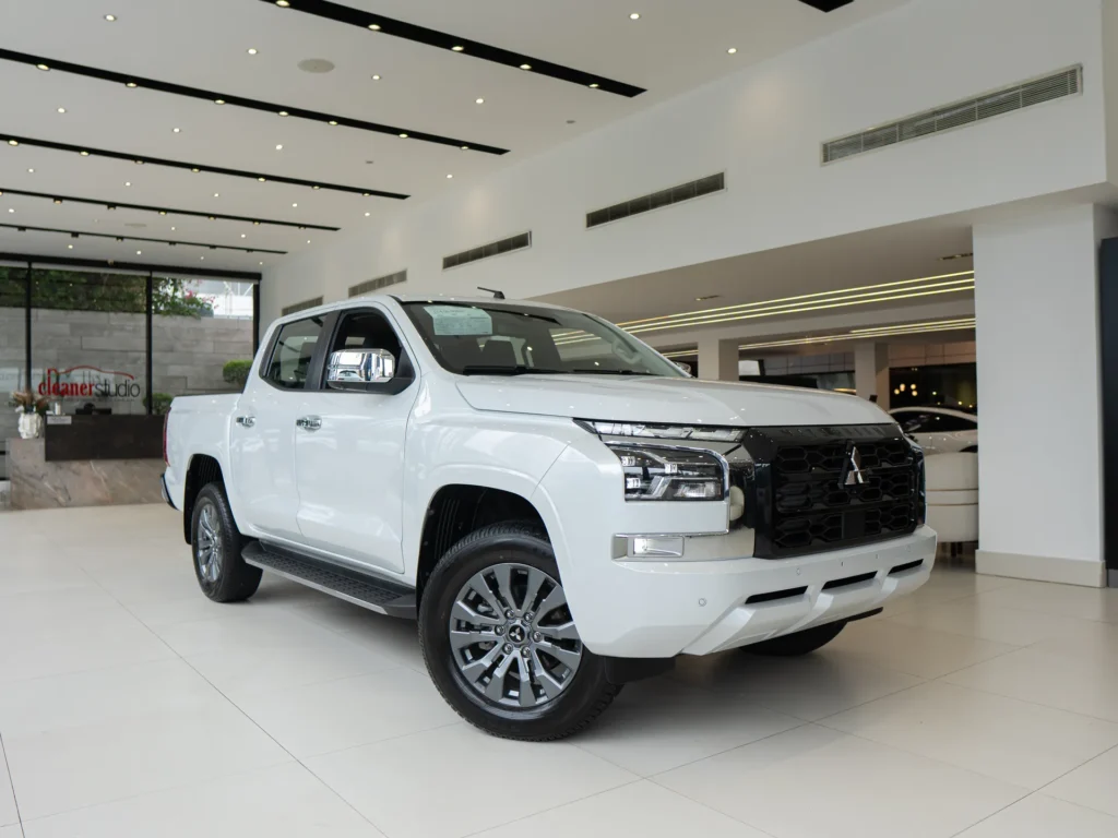 Mitsubishi Motors L 200 2025