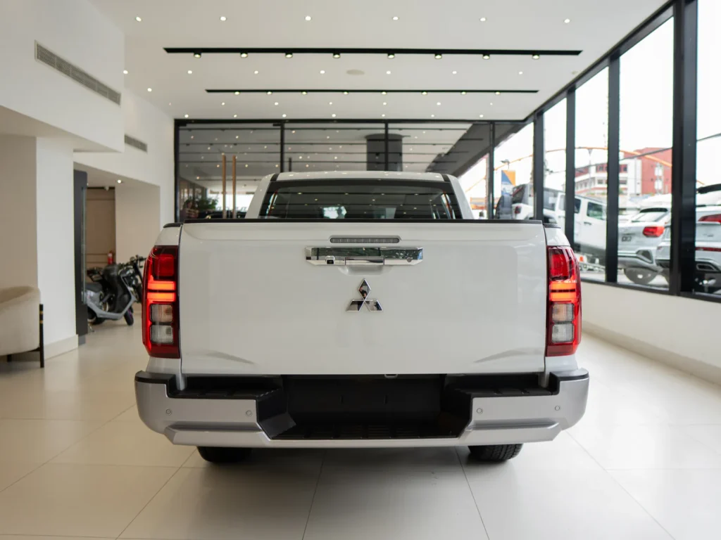 Mitsubishi Motors L 200 2025