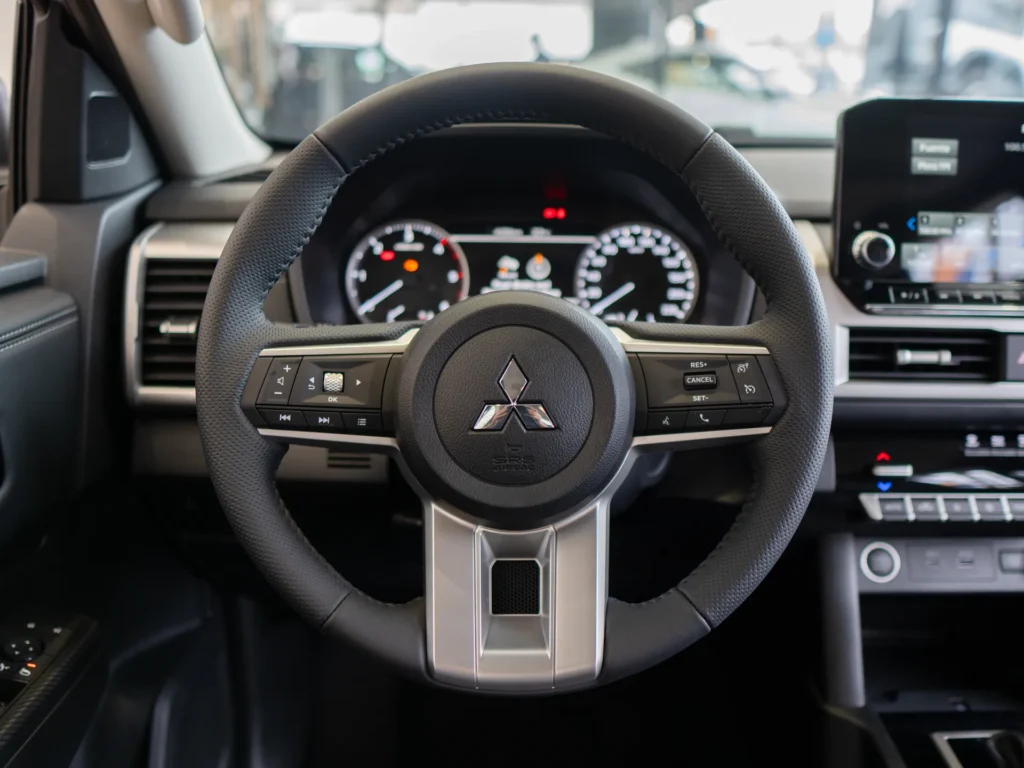 Mitsubishi Motors L 200 2025