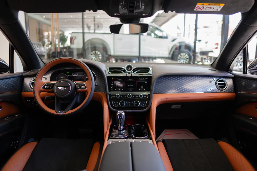 Bentley Bentayga 2024