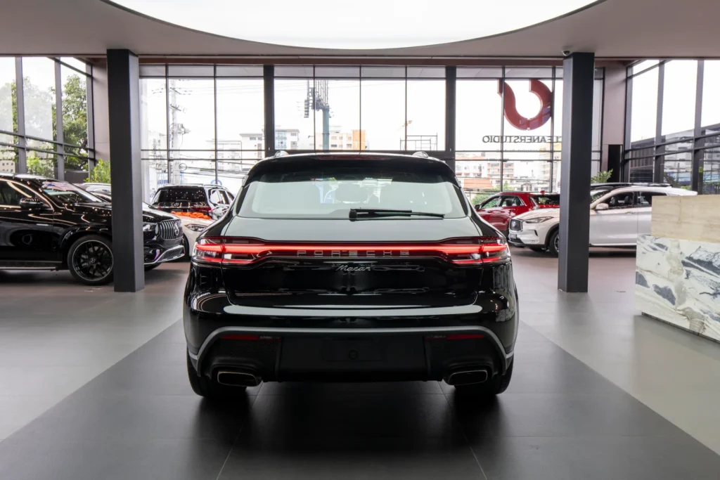 Porsche Macan 2025