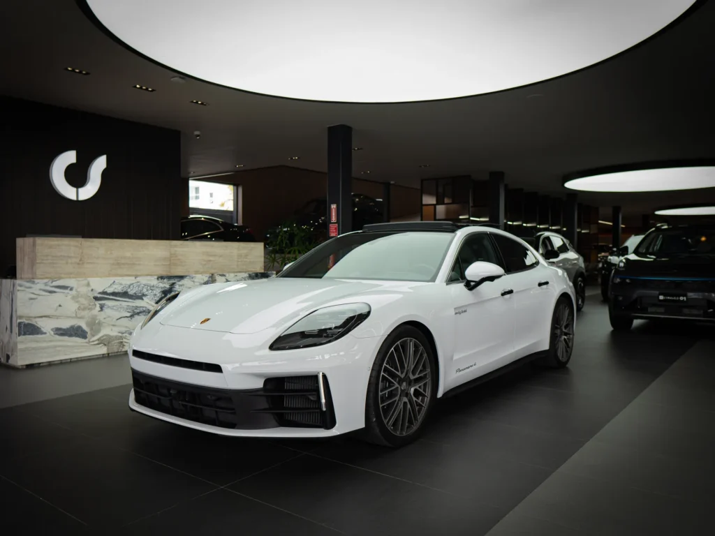 Porsche Panamera 2025