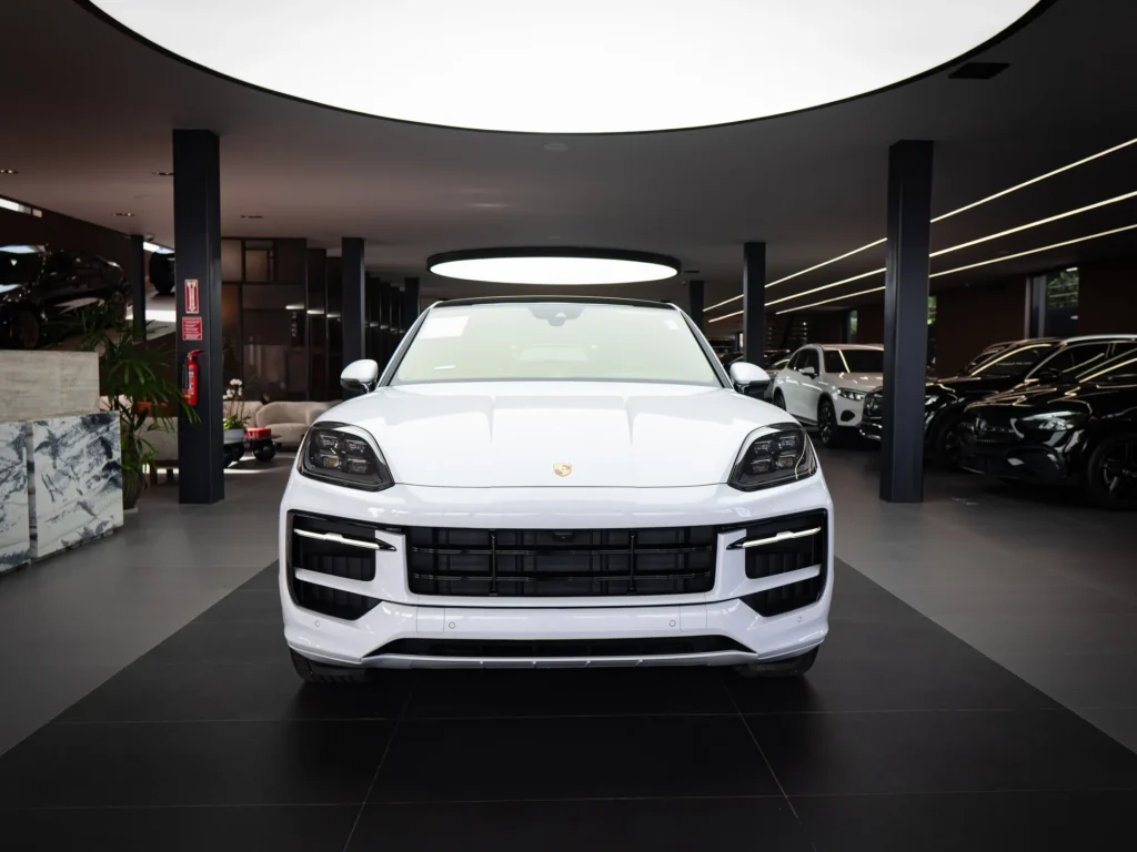 Porsche Cayenne 2025