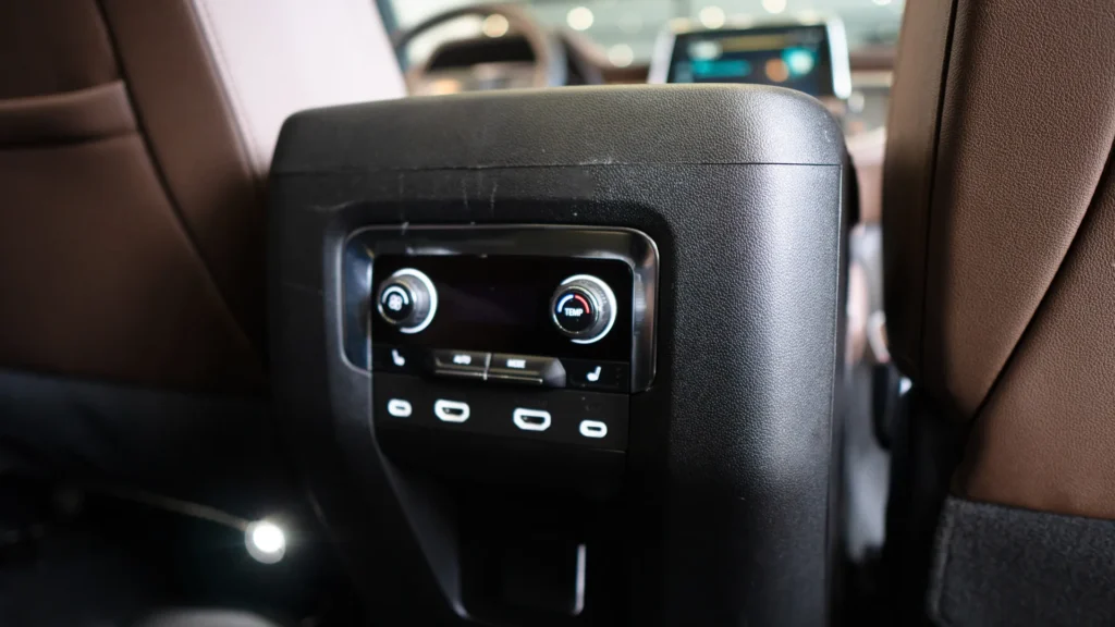 Chevrolet Tahoe 2021