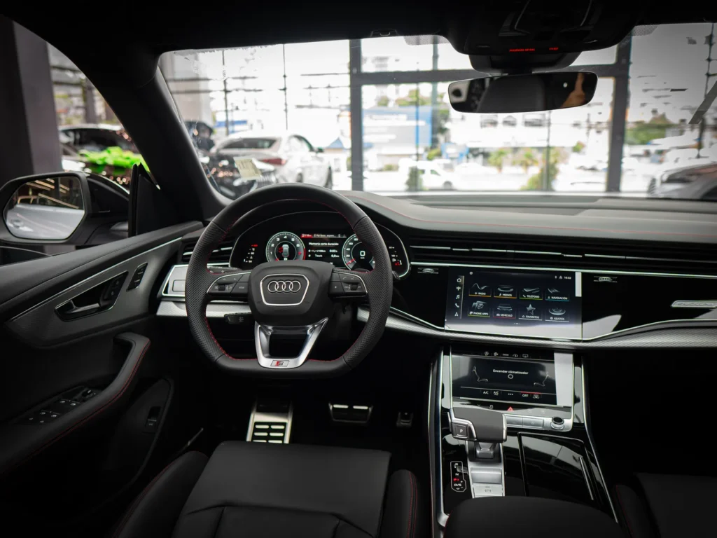 Audi Q8 S-Line SUV 2025