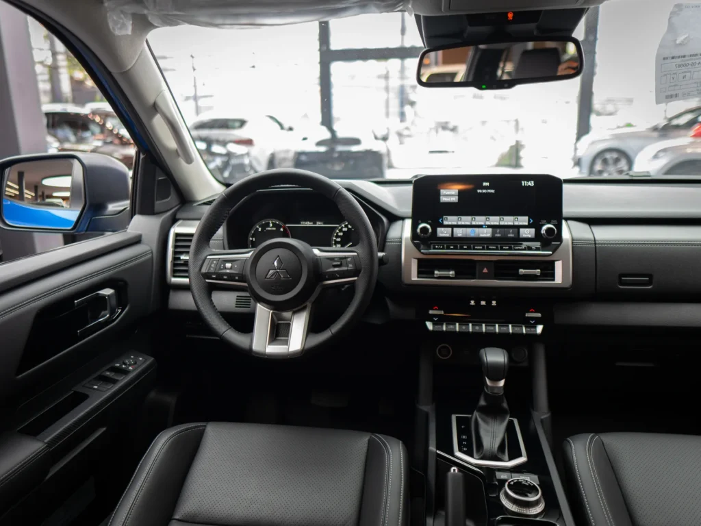 Mitsubishi Motors L 200 2025