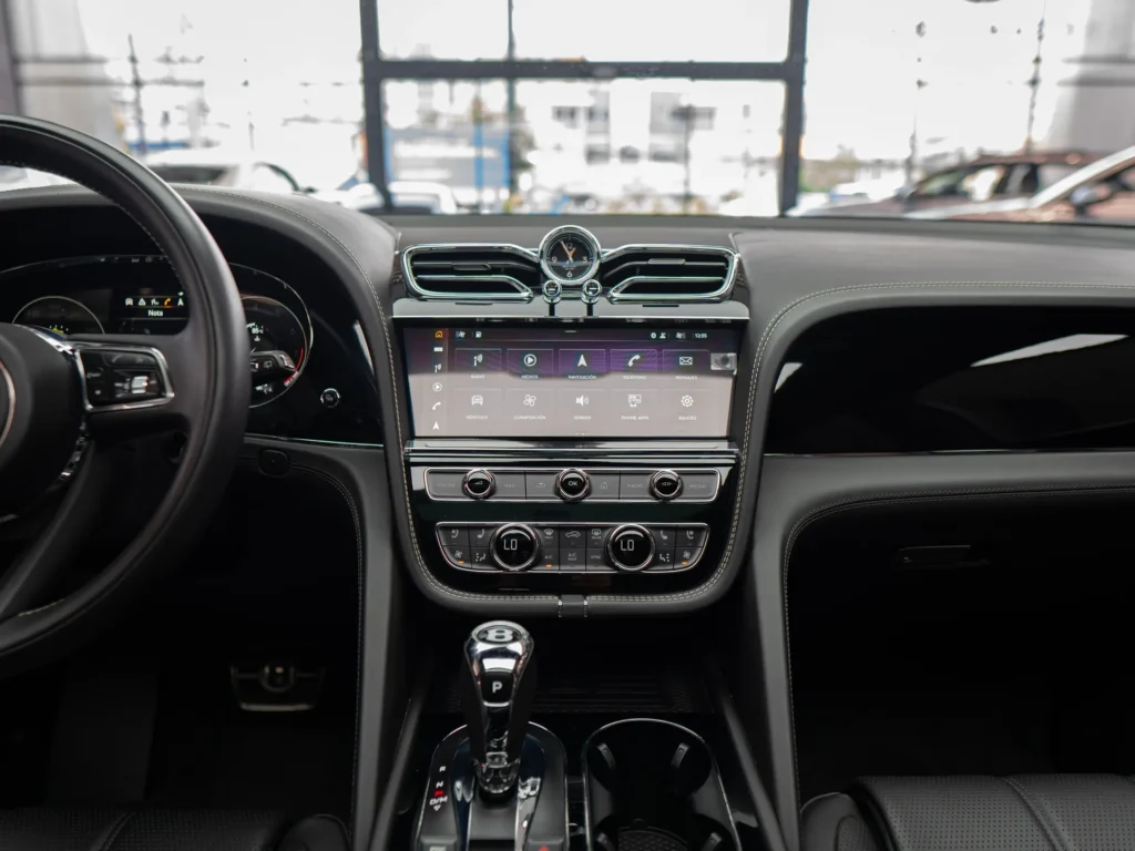 Bentley Bentayga 2021