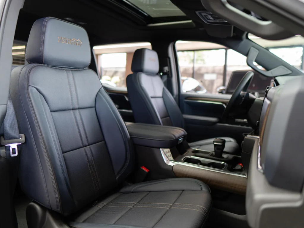 Chevrolet Silverado 2025