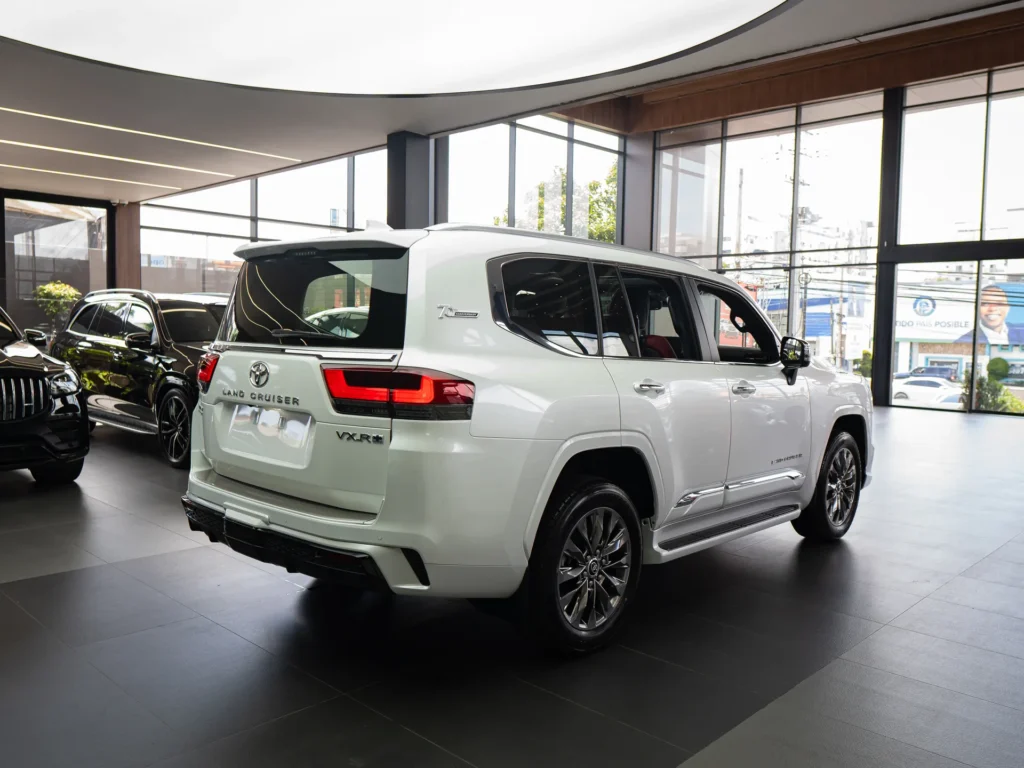 Toyota Land Cruiser 2025