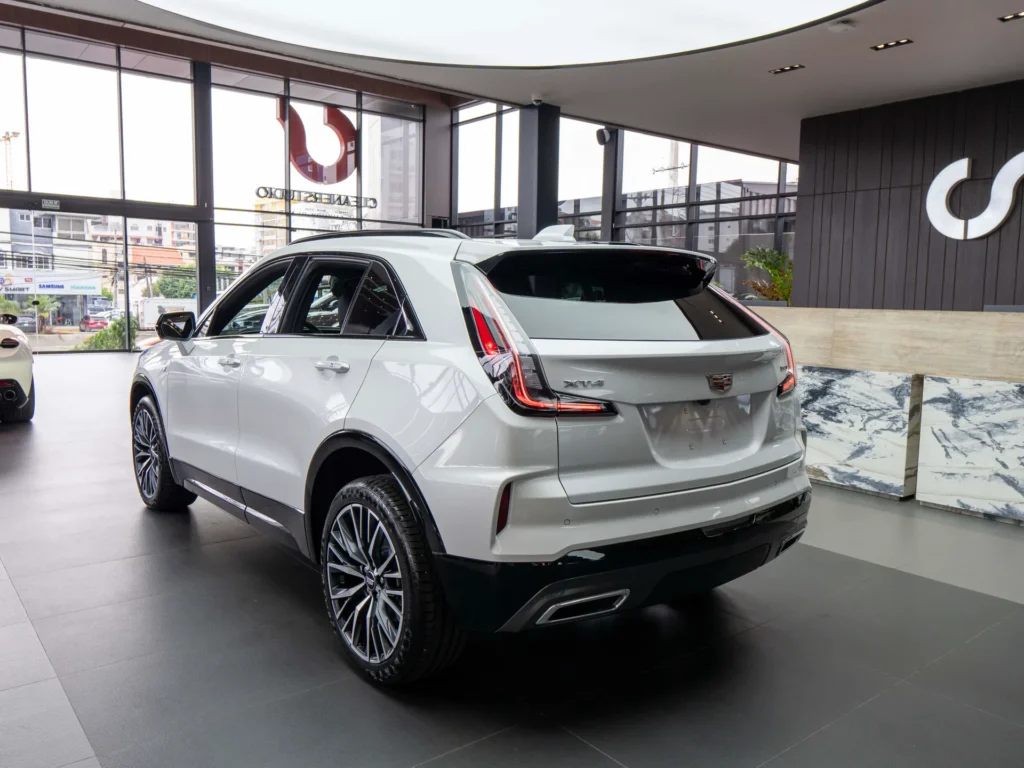 Cadillac xt4 2025