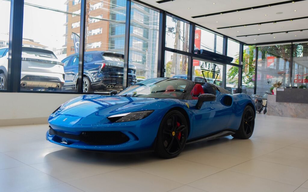 Ferrari 296 GTS Spider Coupé/Deportivo 2024