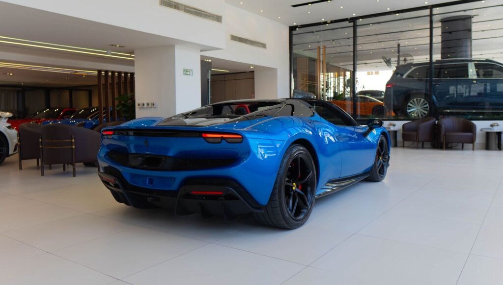 Ferrari 296 GTS Spider Coupé/Deportivo 2024