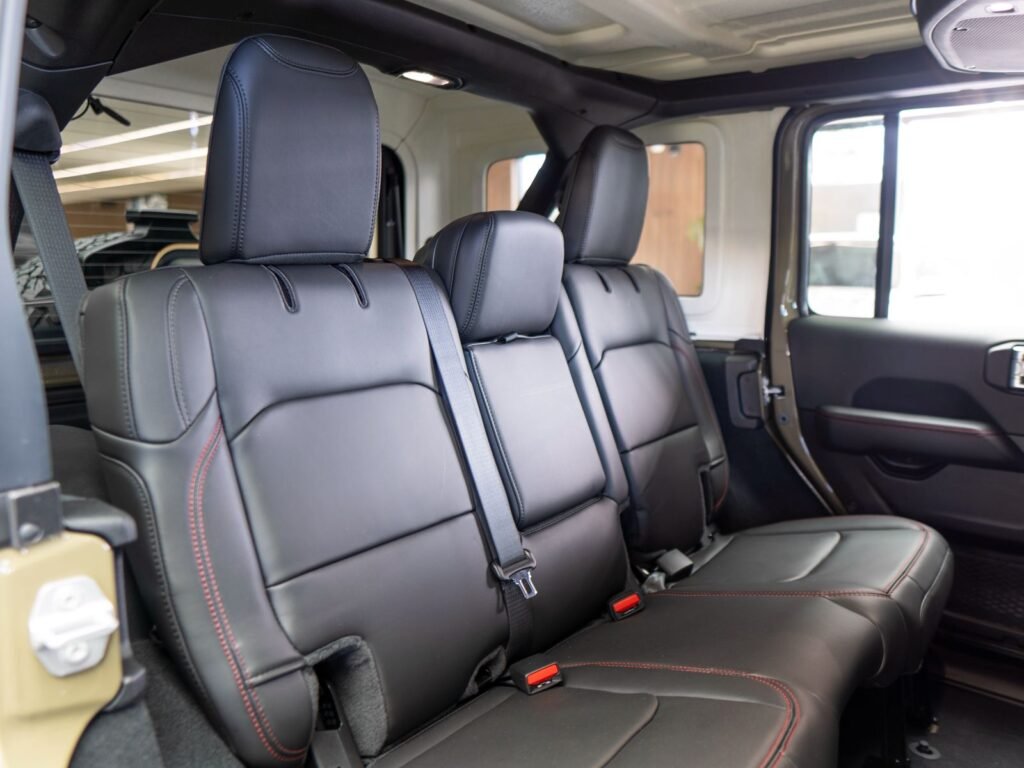 Jeep Wrangler Rubicon SUV 2026