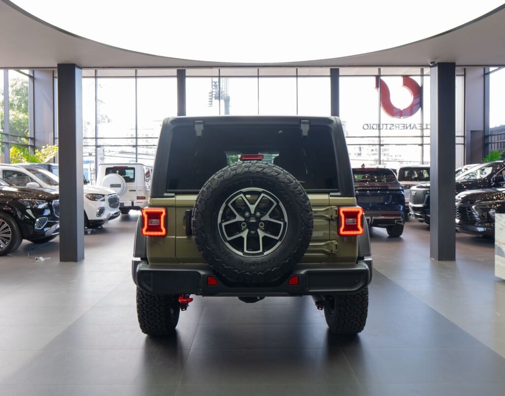 Jeep Wrangler Rubicon SUV 2026