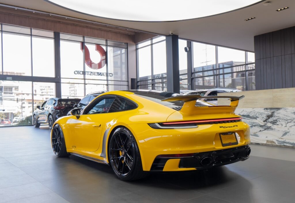 Porsche 911 Carrera GTS Coupé/Deportivo 2024