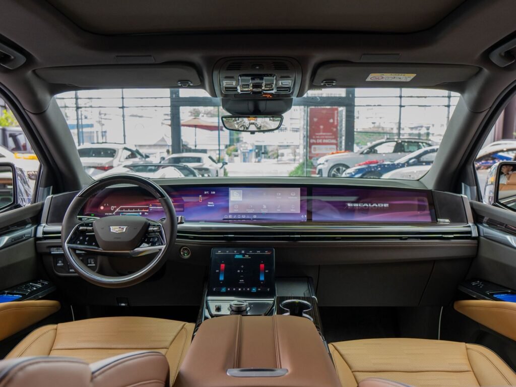 Cadillac ESCALADE LUXURY SHORT Jeepeta 2026