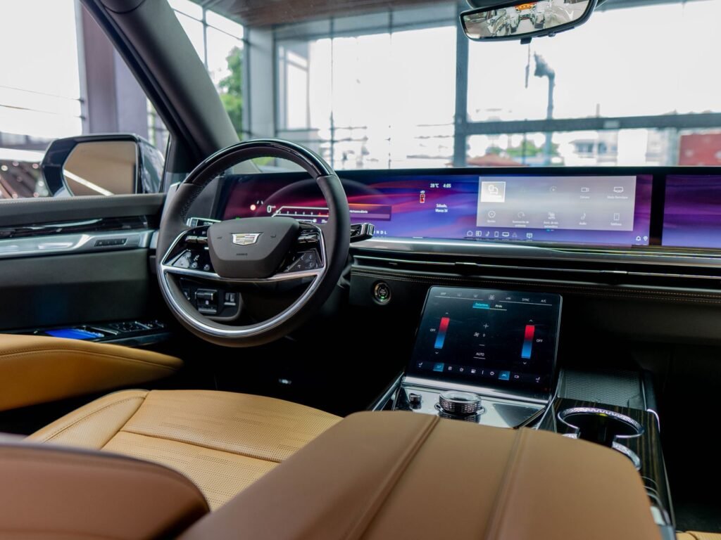 Cadillac ESCALADE LUXURY SHORT Jeepeta 2026