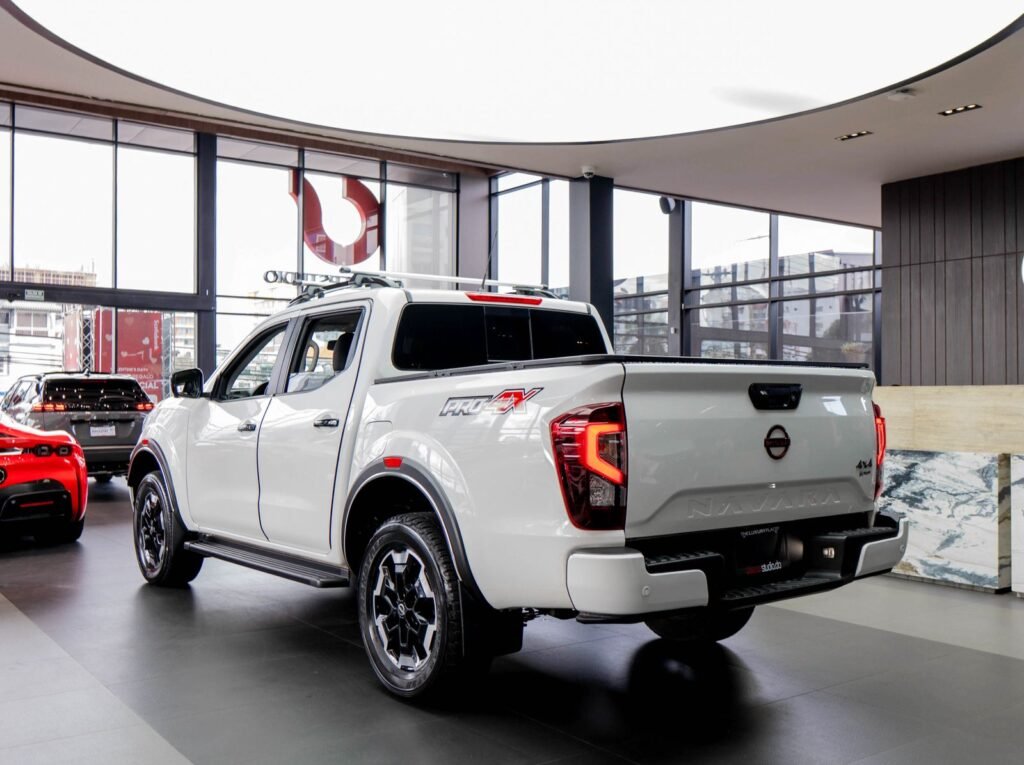 Nissan Navara PRO X4 Camioneta 2025